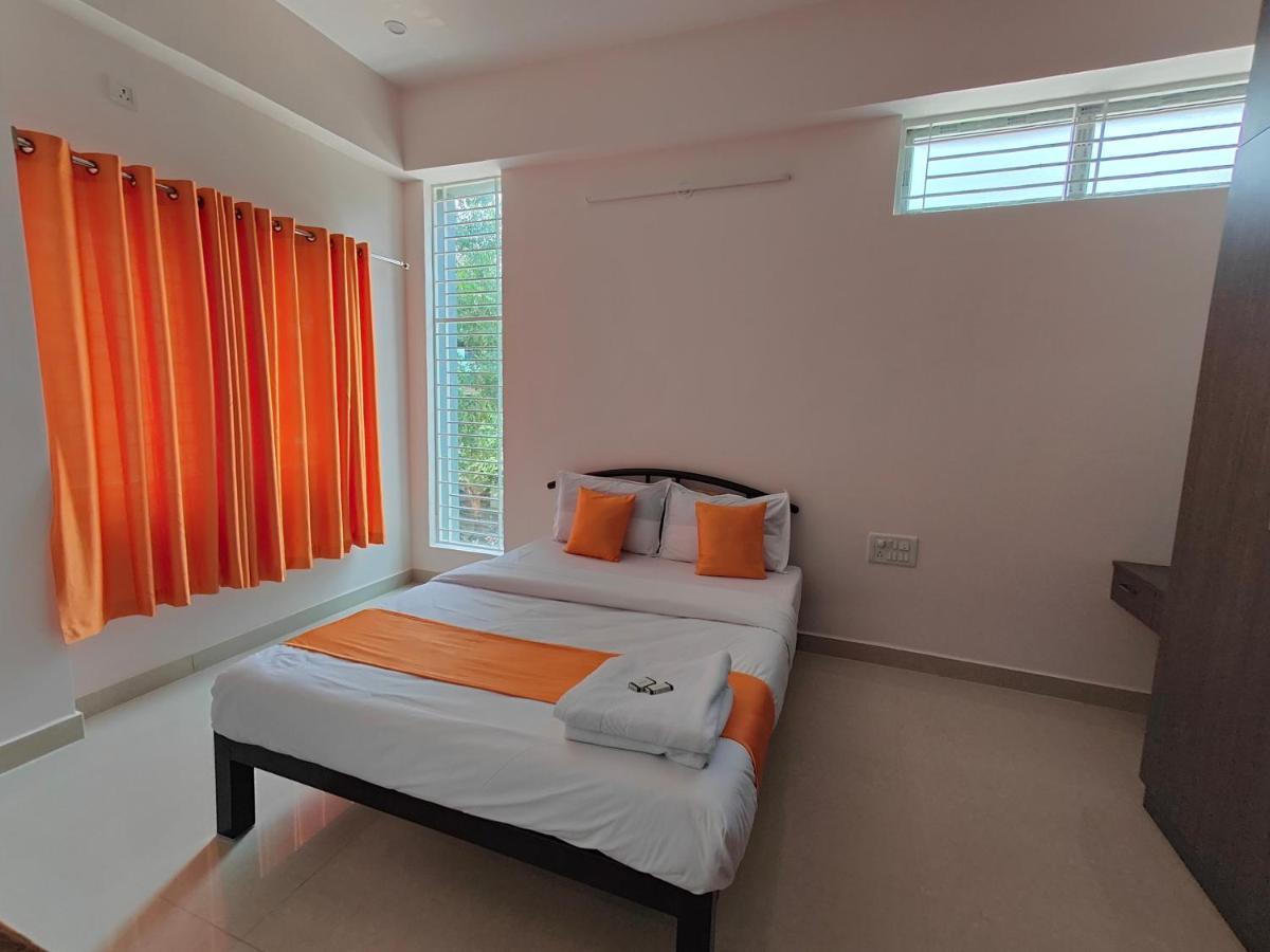 Meer Stay - Premium Service Apartments Vanivilasa Puram Exterior foto